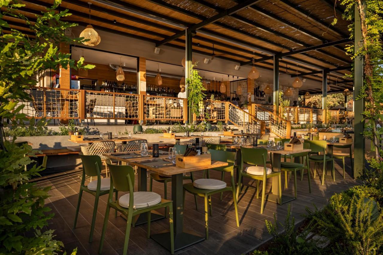 Valamar Amicor Resort Stari Grad  Bagian luar foto