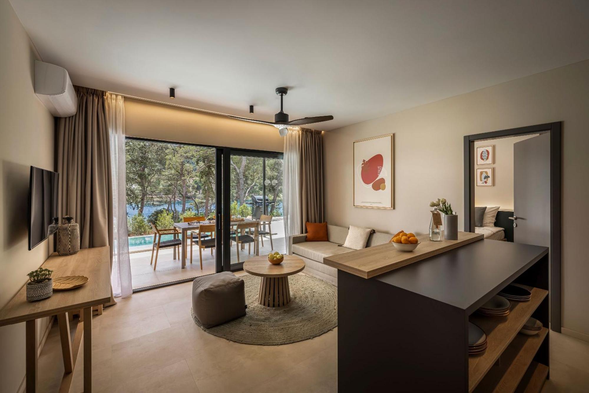 Valamar Amicor Resort Stari Grad  Bagian luar foto