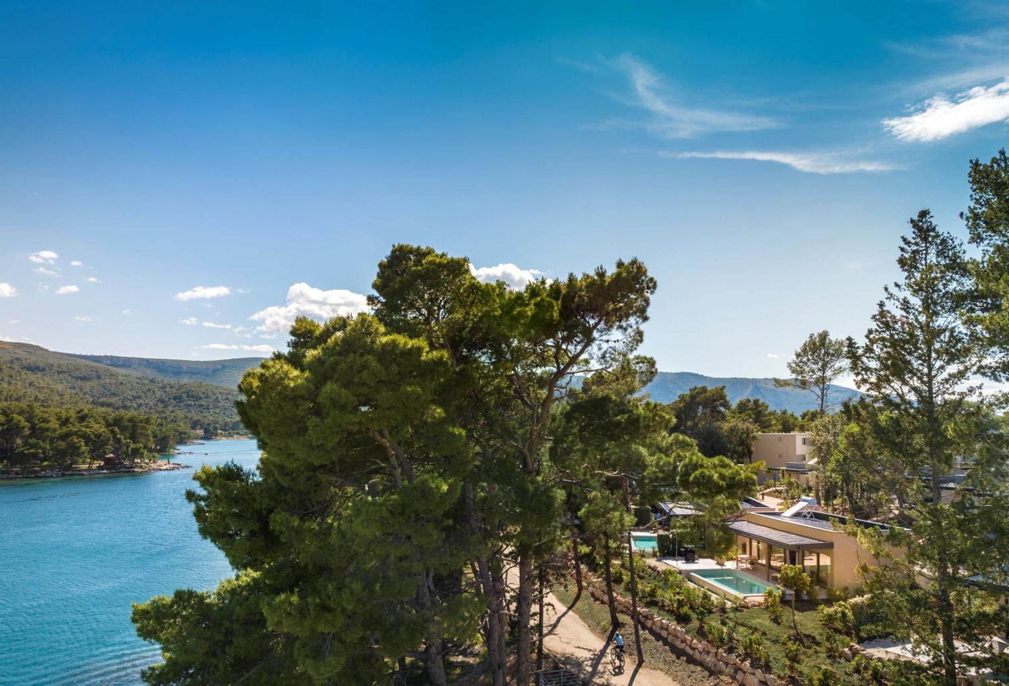 Valamar Amicor Resort Stari Grad  Bagian luar foto